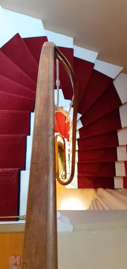 La Chouette Maison - Chambres D'Hotes Et Gite En Ville Remiremont Kültér fotó